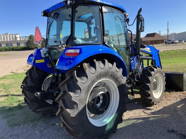 Image of New Holland PowerStar 75 equipment image 3