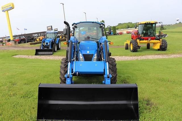 Image of New Holland PowerStar 90 equipment image 4