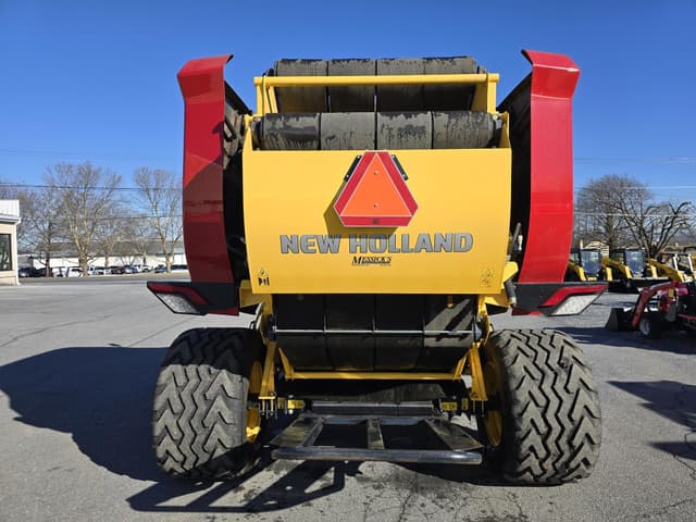 Image of New Holland Pro-Belt 450 Cropcutter equipment image 1