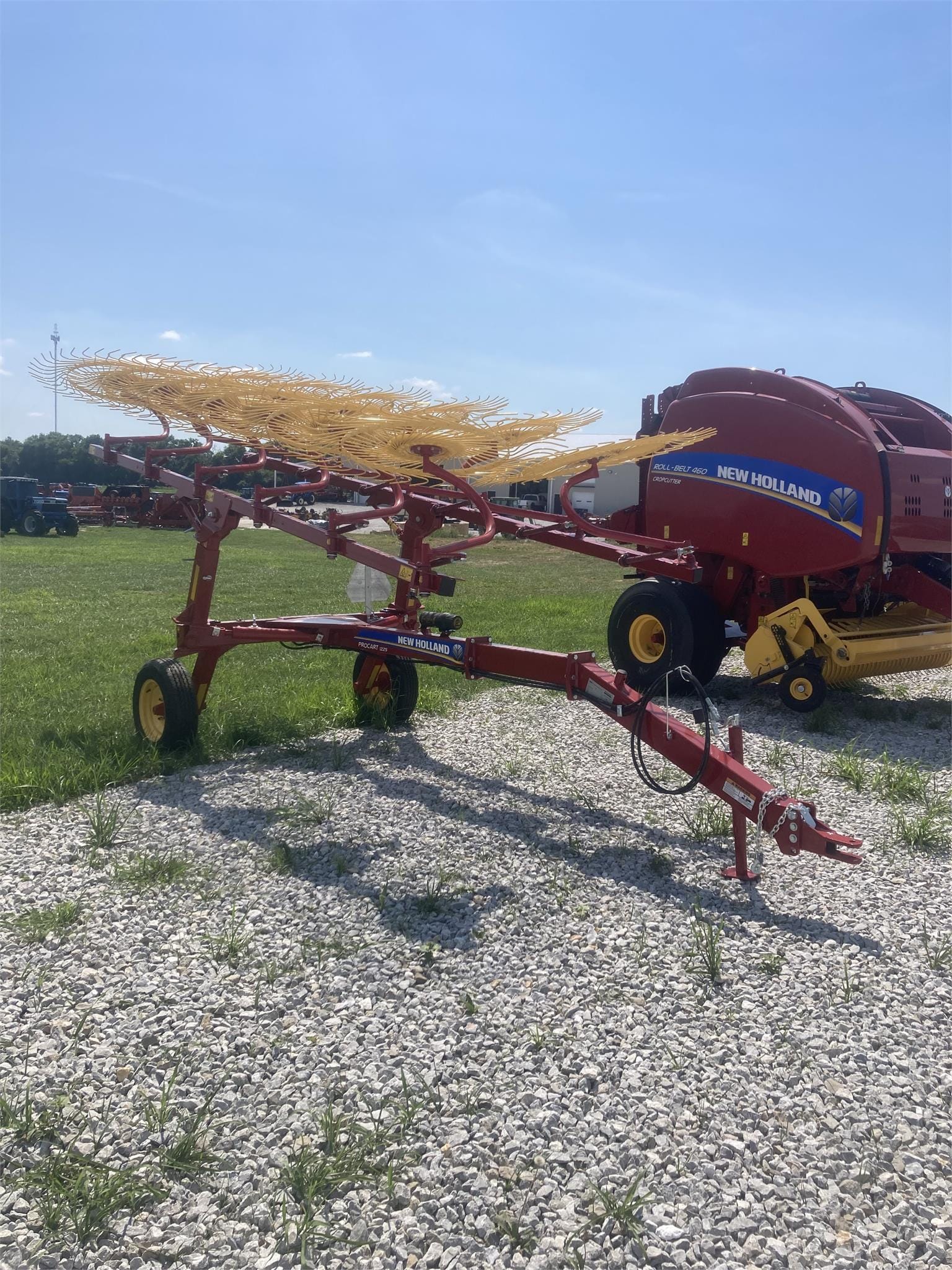 2024 New Holland ProCart 1225 Equipment Image0