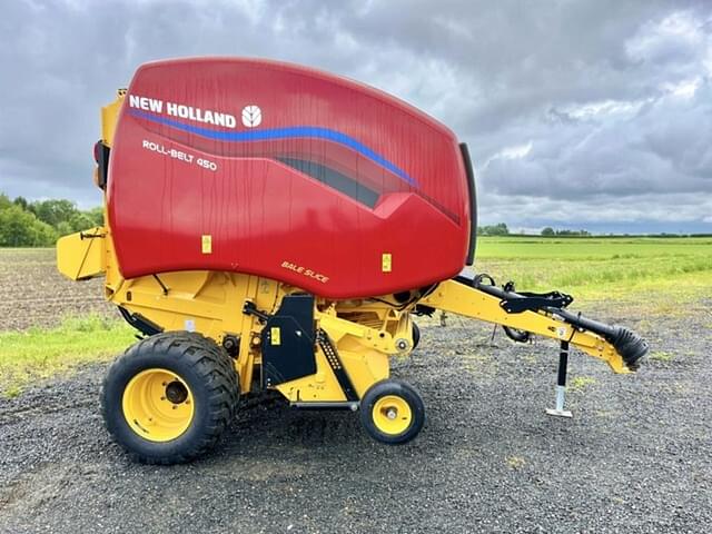 Image of New Holland RB450 Bale Slice equipment image 2