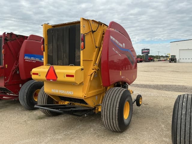 Image of New Holland RB460 Hay Special equipment image 3