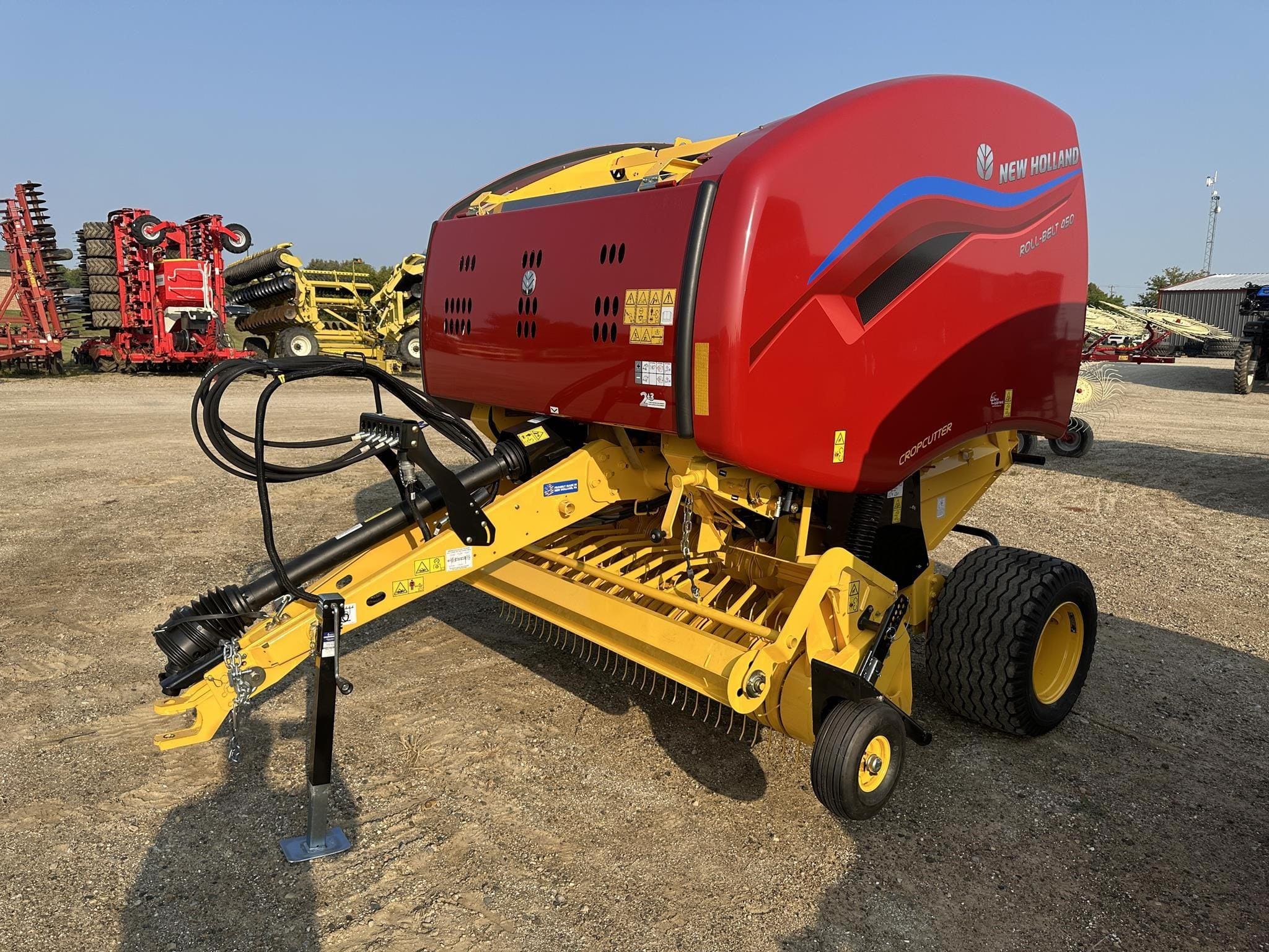 2024 New Holland RB450 CropCutter Equipment Image0