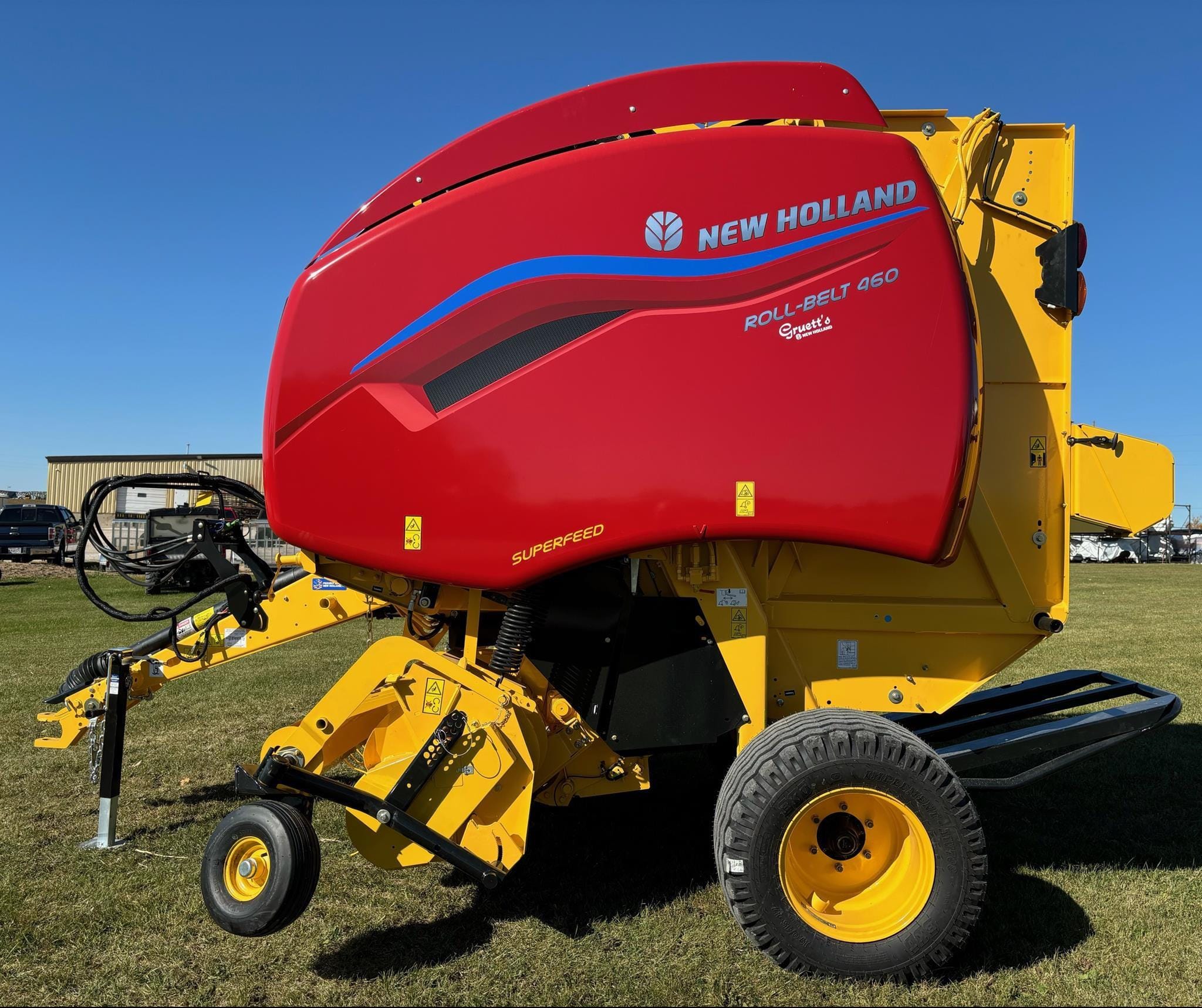 2024 New Holland RB460 Superfeed Equipment Image0