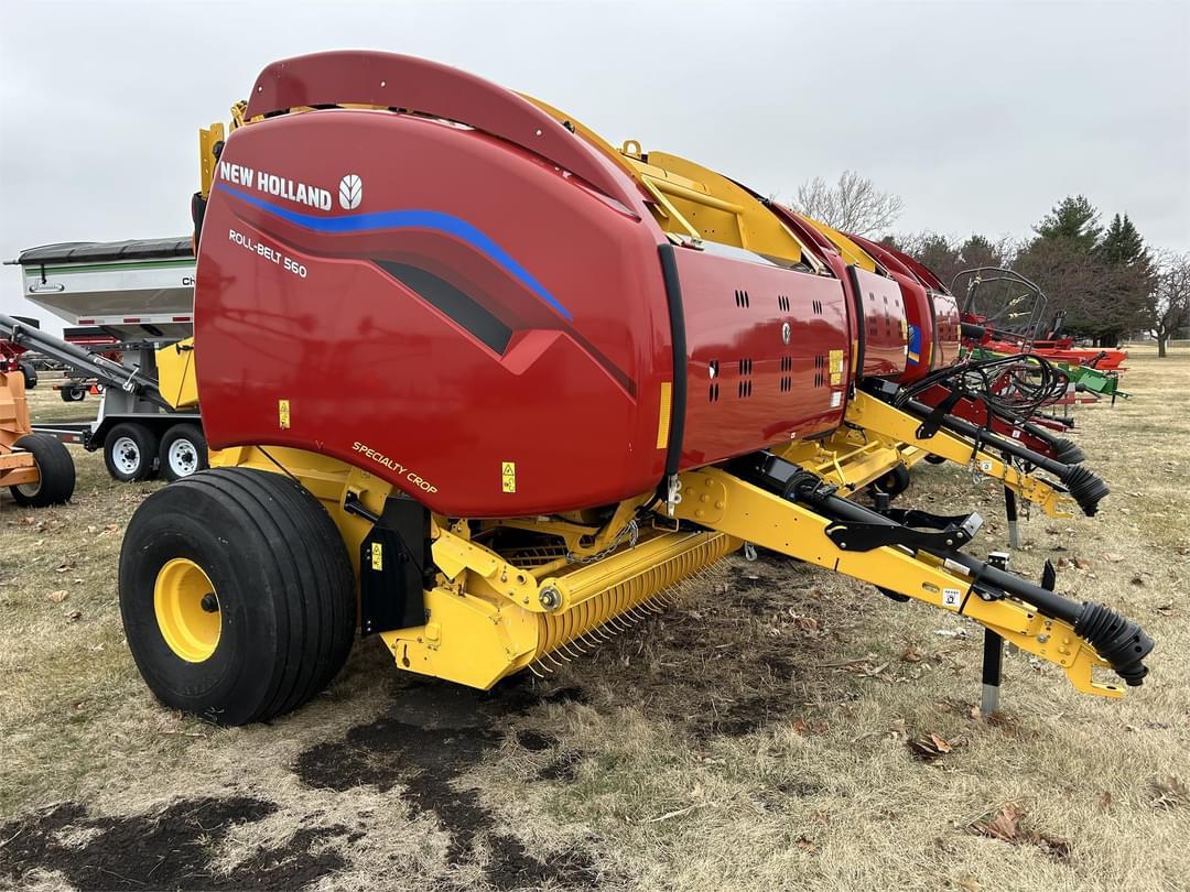 Image of New Holland RB560 Specialty Crop Image 1