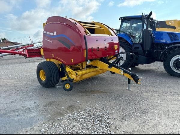 Image of New Holland RB560 Specialty Crop Xtra Primary image