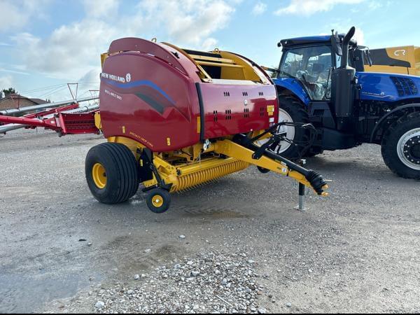 Image of New Holland RB560 Specialty Crop Plus equipment image 2