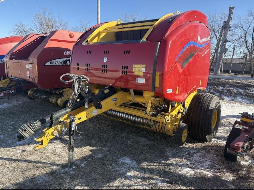 2024 New Holland RB560 Equipment Image0