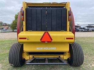 Main image New Holland RB560 Specialty Crop Plus 4