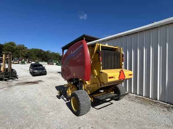Image of New Holland RB450 Silage Special equipment image 4