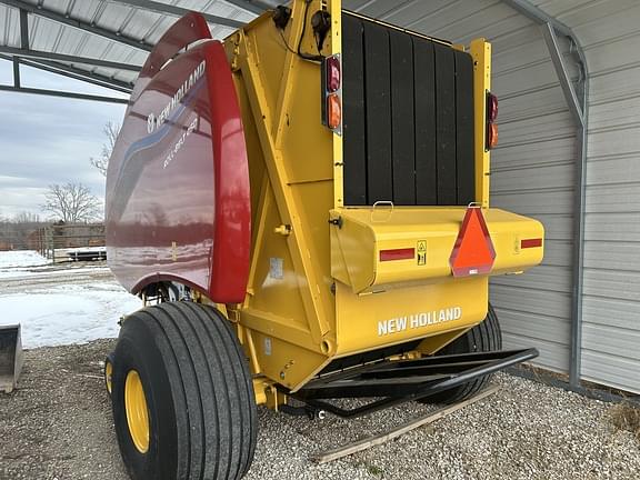 Image of New Holland RB460 Hay Special equipment image 3