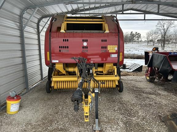 Image of New Holland RB460 Hay Special equipment image 2