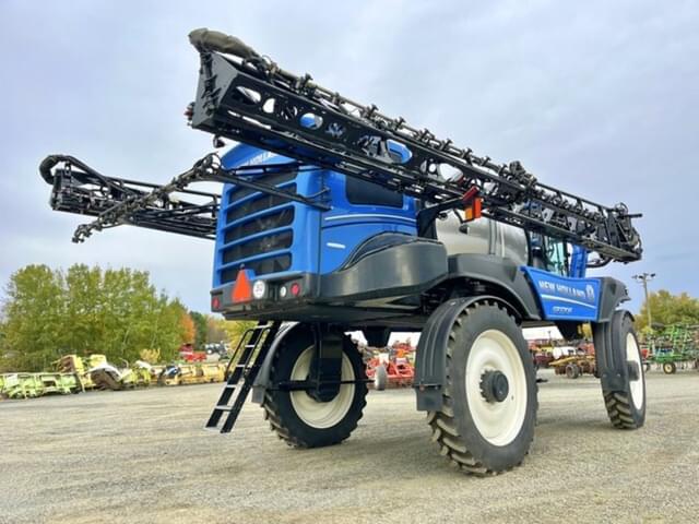 Image of New Holland SP370F equipment image 3