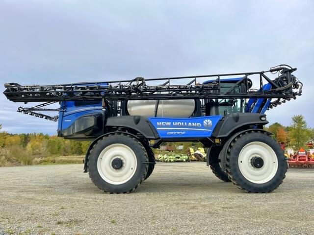 Image of New Holland SP370F equipment image 1
