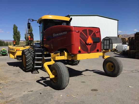 Image of New Holland Speedrower 260 equipment image 4