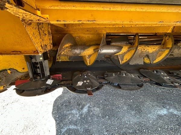 Image of New Holland Speedrower 260 Plus equipment image 2