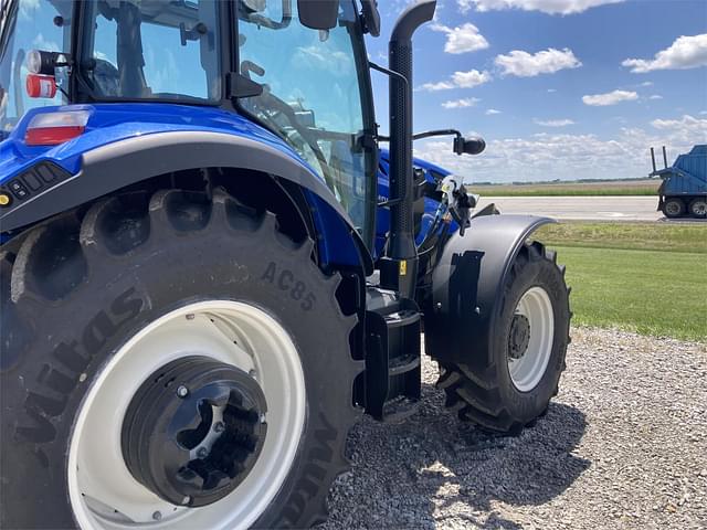 Image of New Holland T5.120 equipment image 4