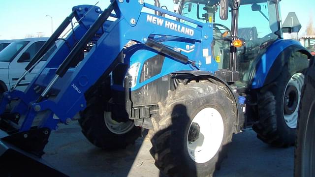 Image of New Holland T5.120 equipment image 2