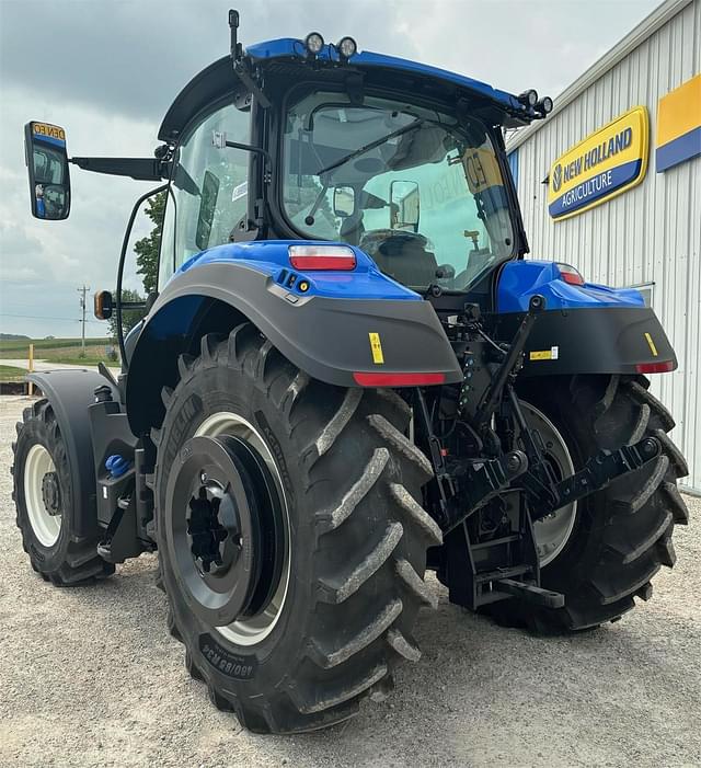 Image of New Holland T5.140 equipment image 3