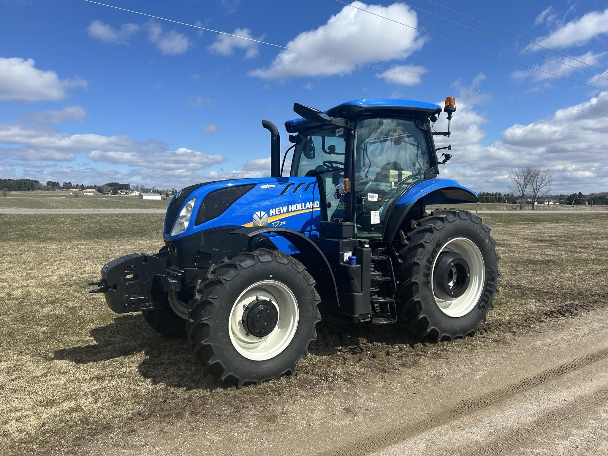 2024 New Holland T7.210 Equipment Image0