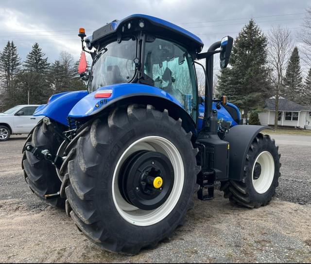 Image of New Holland T7.210 equipment image 1