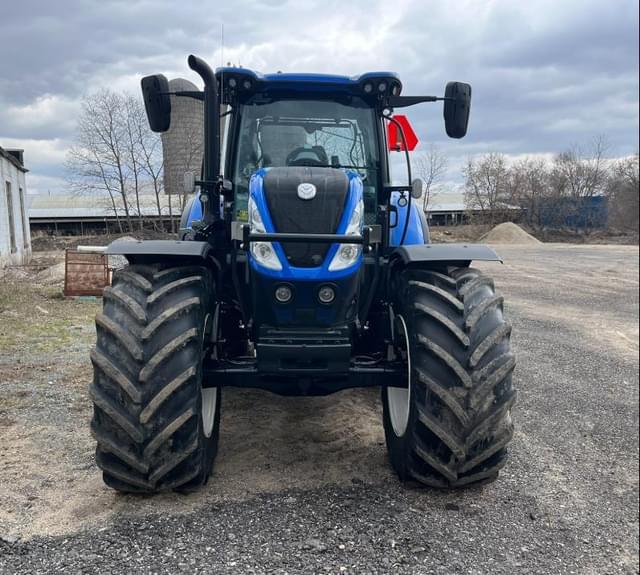 Image of New Holland T7.210 equipment image 4