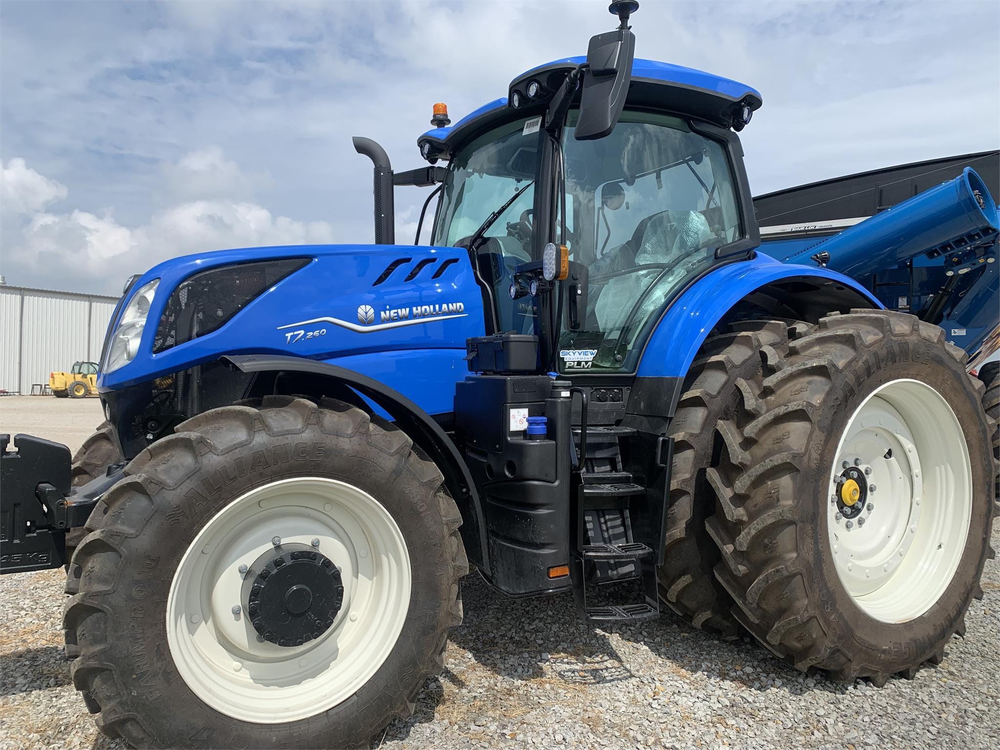 2024 New Holland T7.260 Equipment Image0
