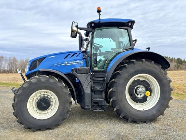 Image of New Holland T7.340HD equipment image 2