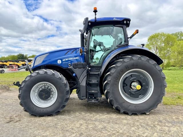 Image of New Holland T7.340HD equipment image 2