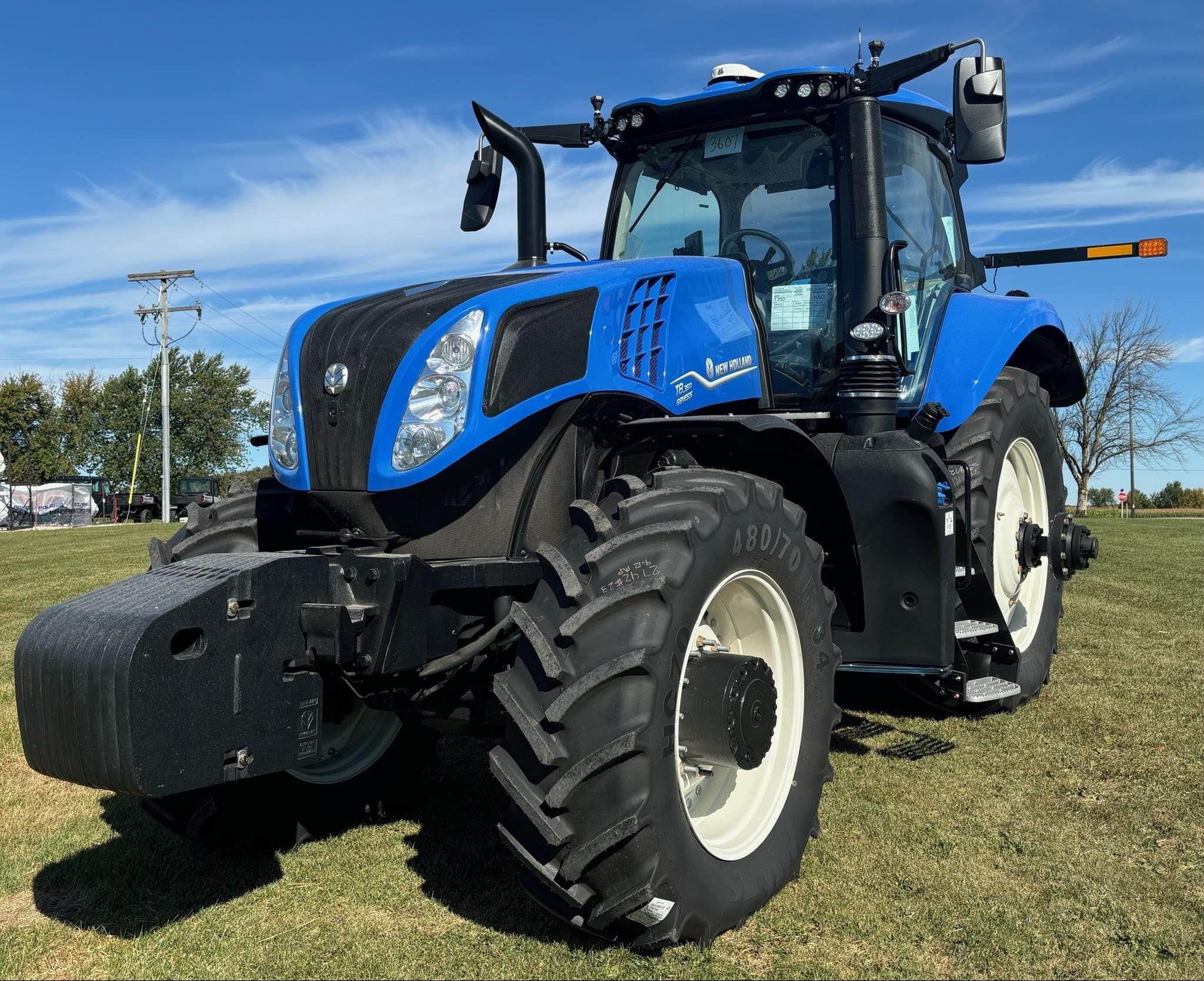 2024 New Holland T8.350 Equipment Image0