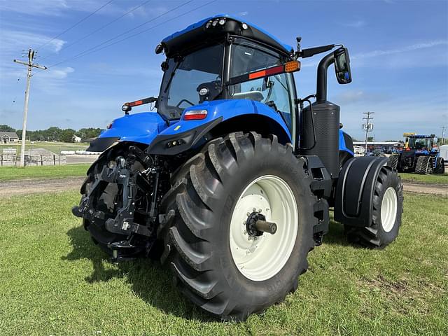 Image of New Holland T8.380 equipment image 4