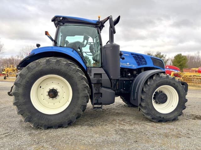 Image of New Holland T8.410 equipment image 1