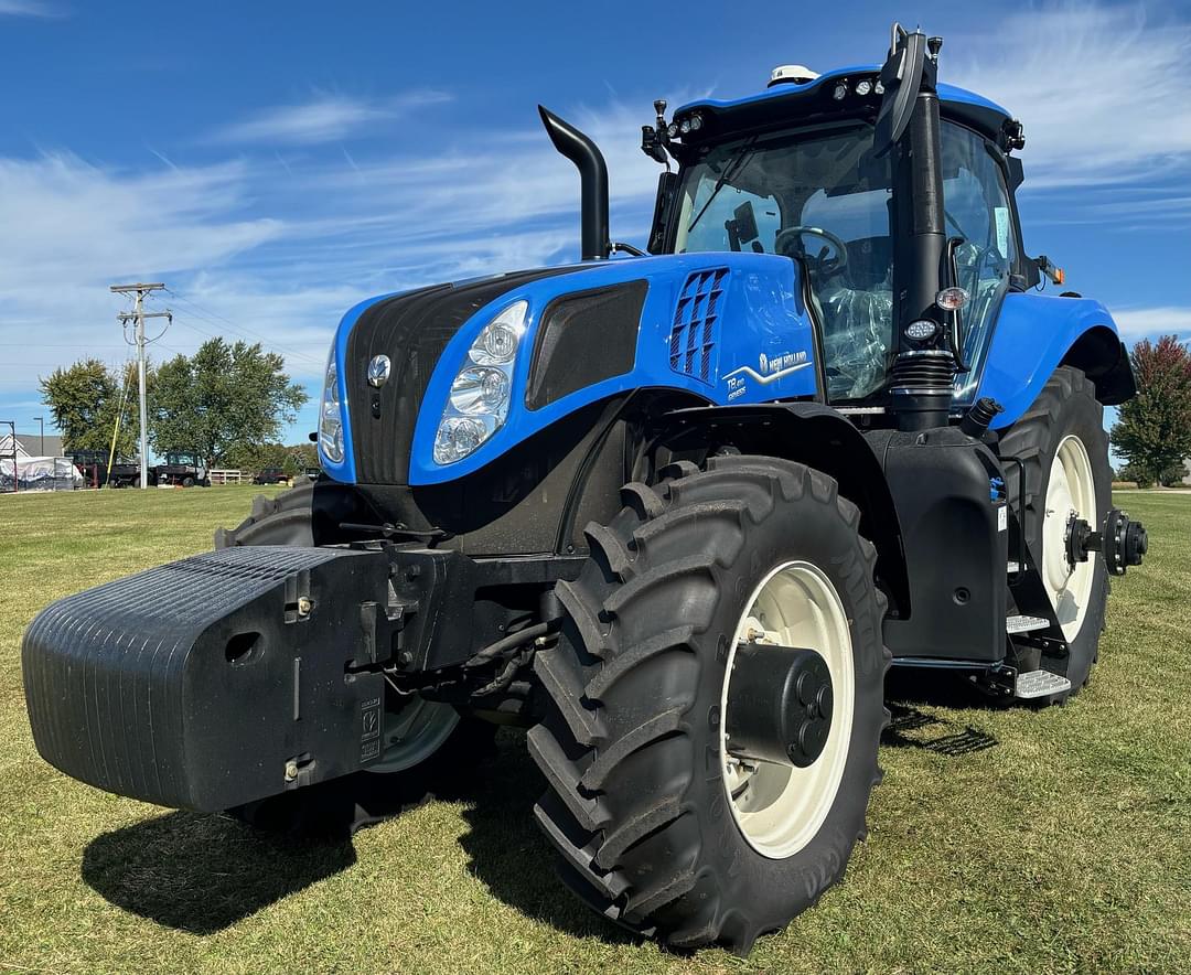 Image of New Holland T8.410 Primary image