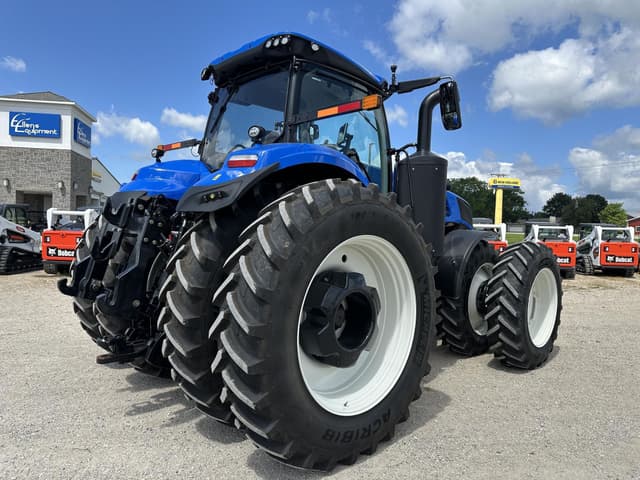 Image of New Holland T8.435 equipment image 4