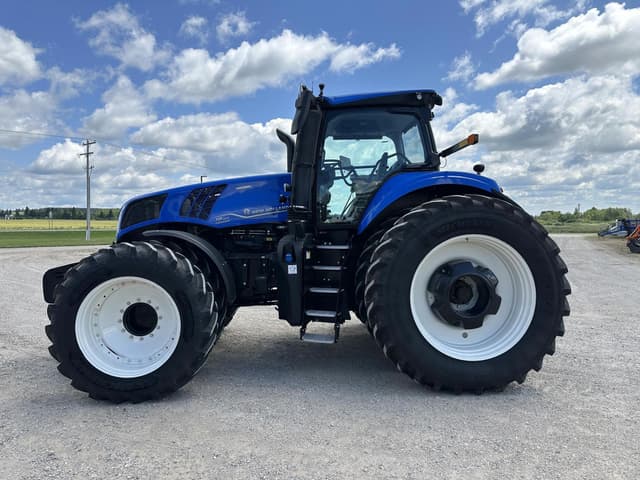Image of New Holland T8.435 equipment image 1