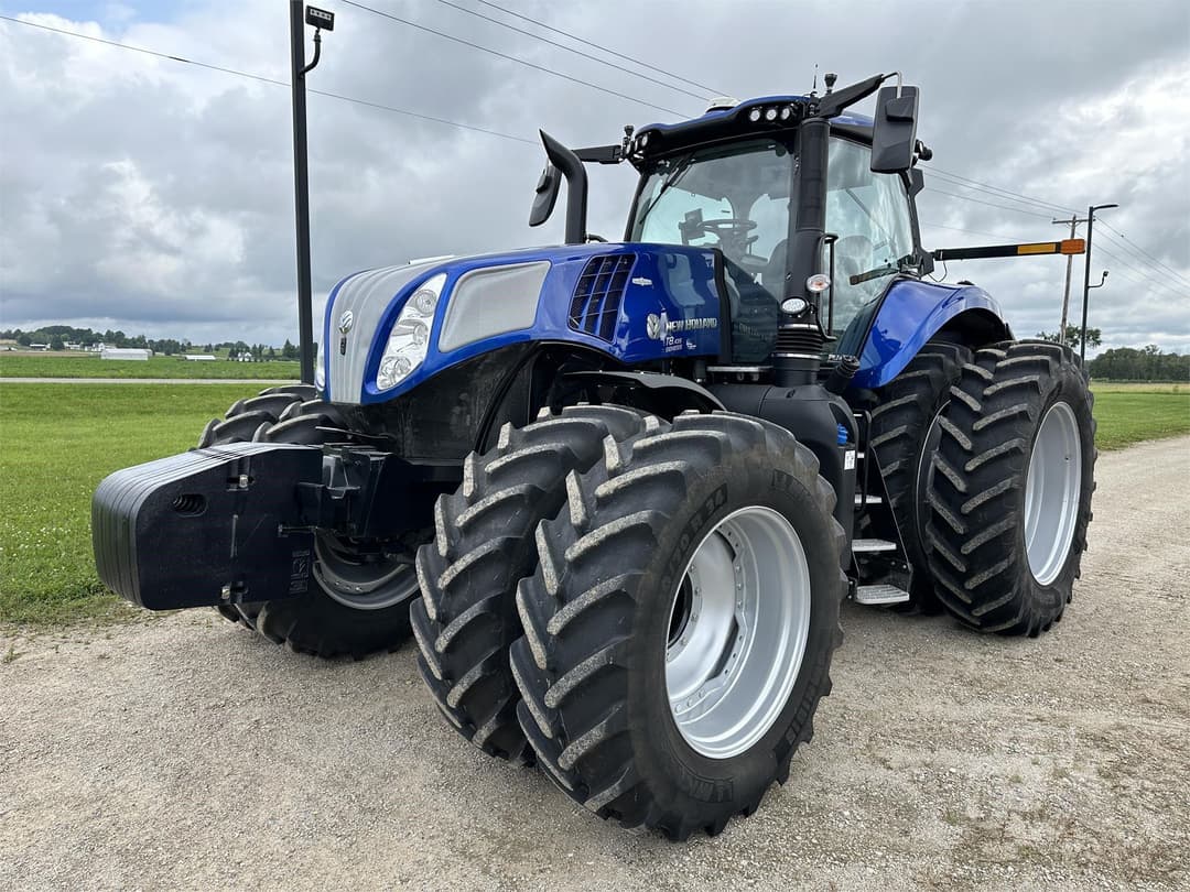 Image of New Holland T8.435 Primary image