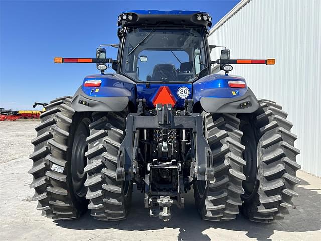 Image of New Holland T8.435 equipment image 3