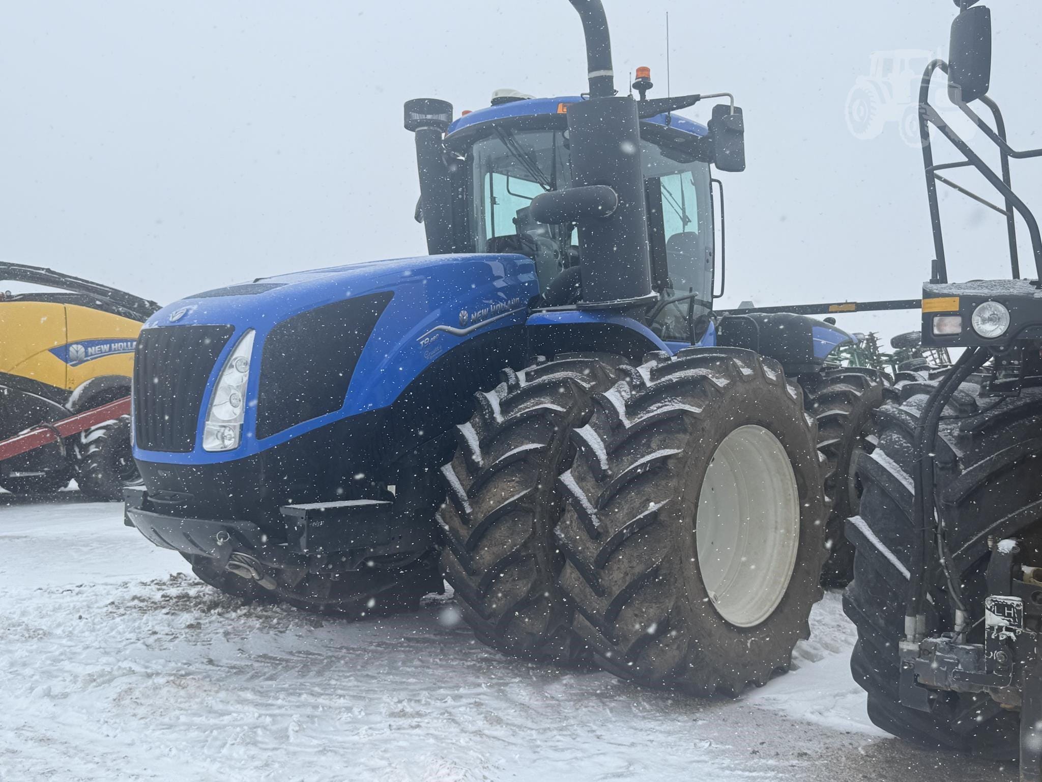 2024 New Holland T9.480 Equipment Image0