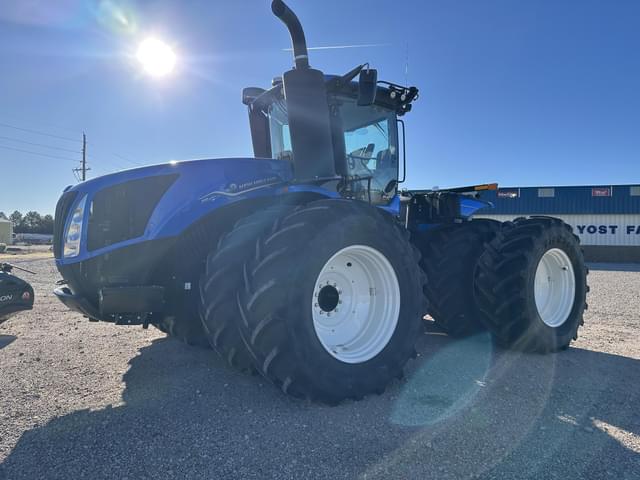 Image of New Holland T9.520 equipment image 2