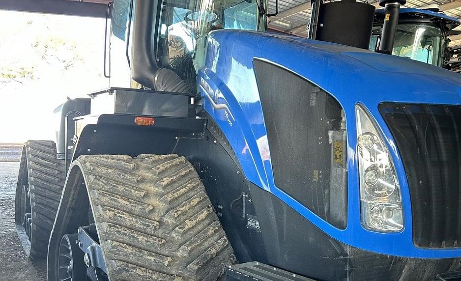 Image of New Holland T9.700 SmartTrax II Primary image