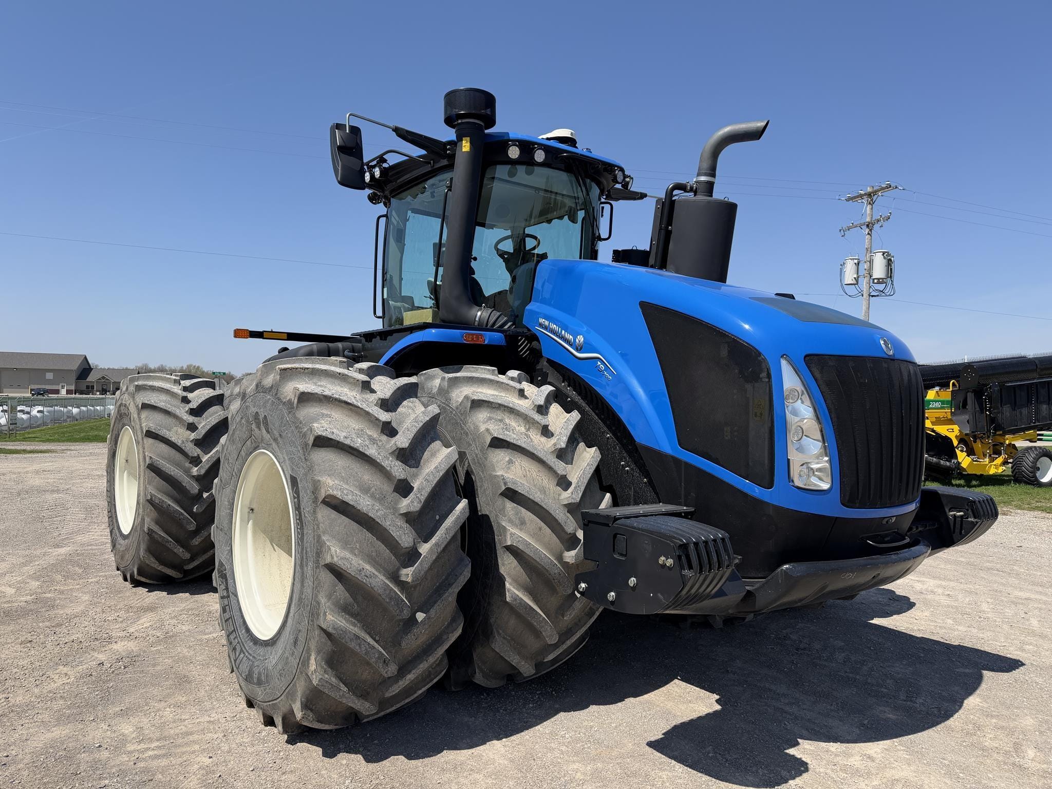 2024 New Holland T9.700 Equipment Image0