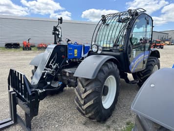 Main image New Holland TH7.42 Elite