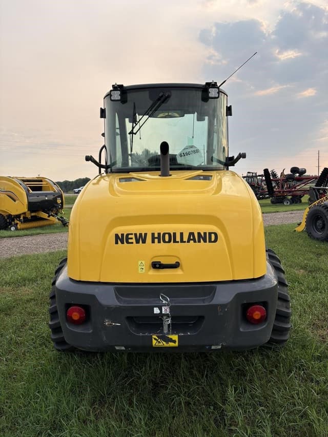 Image of New Holland W80C HS equipment image 4