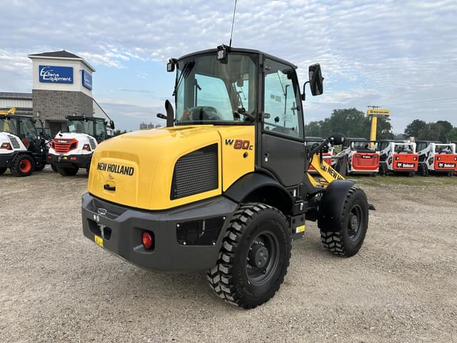 Image of New Holland W80C equipment image 4