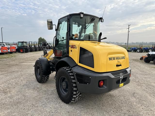 Image of New Holland W80C equipment image 2