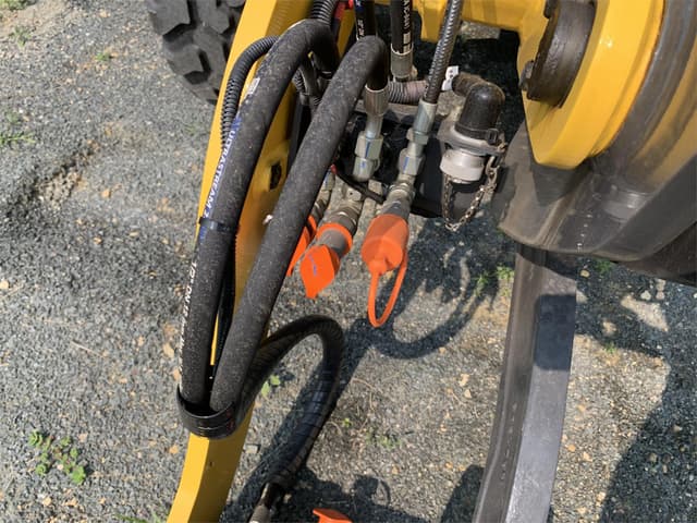 Image of New Holland W80C HS equipment image 3