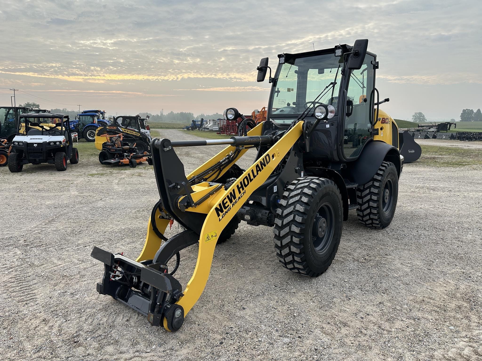 Main image New Holland W80C HS