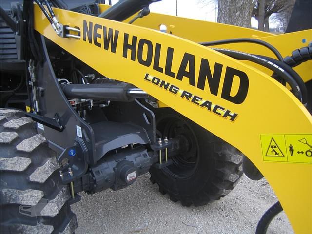 Image of New Holland W80C equipment image 1