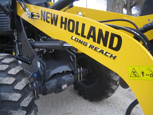 Image of New Holland W80C equipment image 1