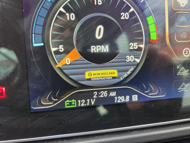 Image of New Holland W80C LR equipment image 4